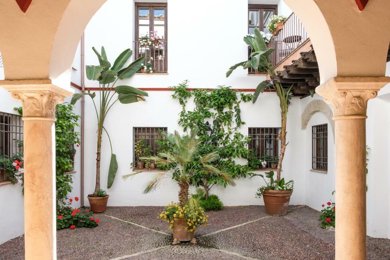 Apartamentos Los Patios De La Juderia Córdoba Kültér fotó